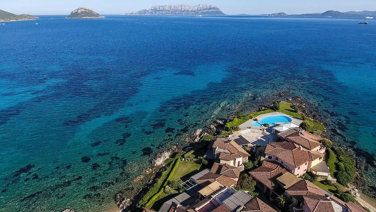 Apartment In S'Abba E Sa Pedra With Pool Golfo Aranci