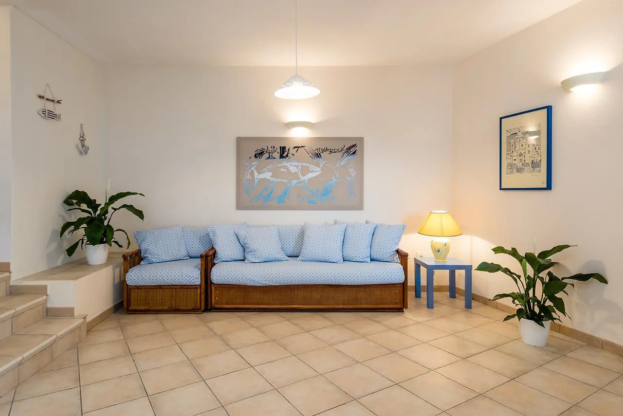 Apartment In S'Abba E Sa Pedra With Pool Golfo Aranci