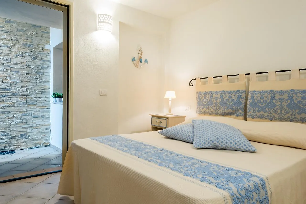 Apartment In S'Abba E Sa Pedra With Pool Golfo Aranci