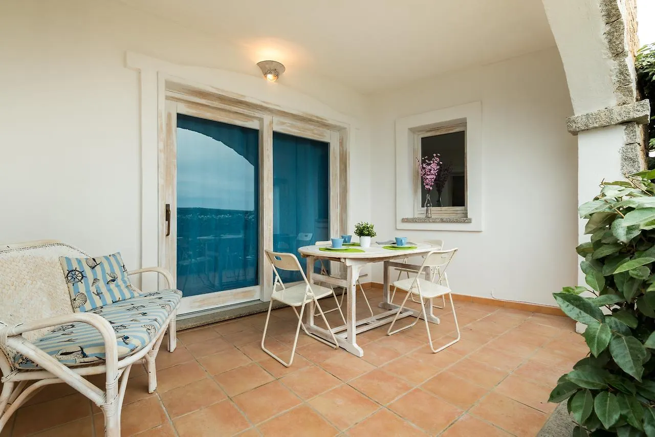 גולפו אראנצ'י Apartment In S'Abba E Sa Pedra With Pool איטליה